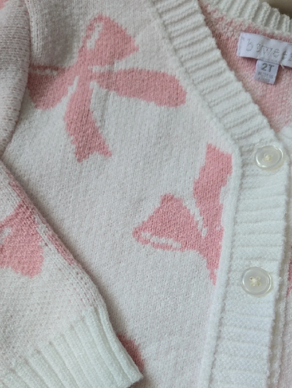 New Toddler Cream Cardigan with Pink Bow Set W/ Flare Leggins - Picture 5 of 6